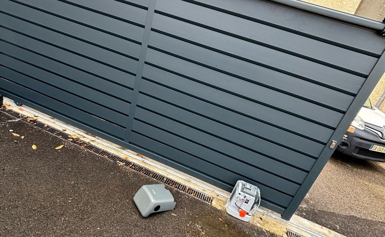 WhatsApp Image 2025-04-15 à 16.58.04_557fc286